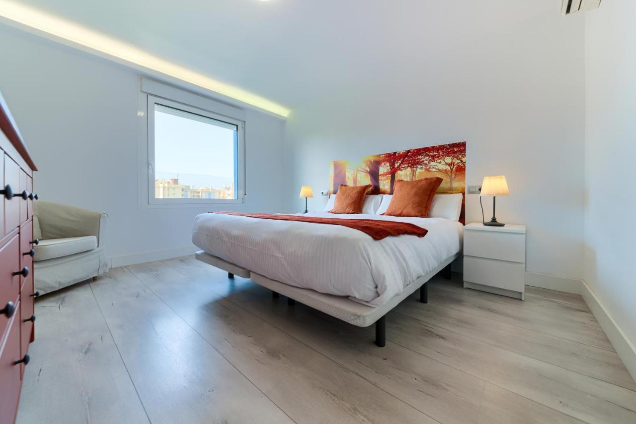 Holidays2Malaga Reding Terraza & Impresionantes Vistas Apartment Luaran gambar